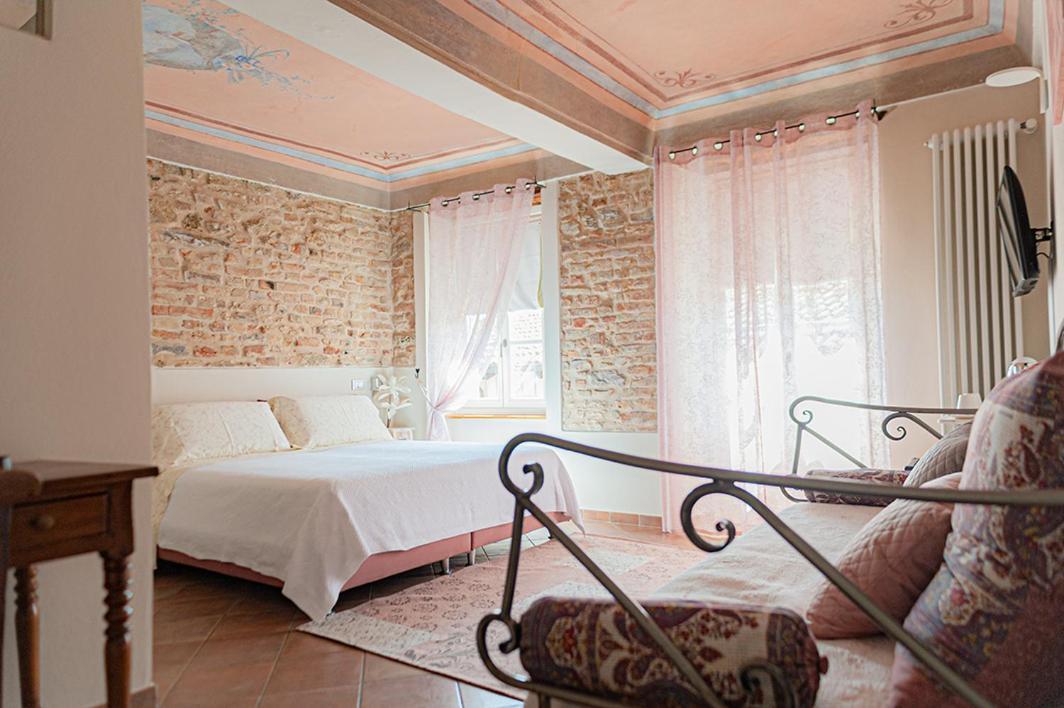 Il Giardino Sul Tetto B&B Guarene Zewnętrze zdjęcie