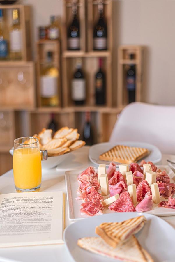 Il Giardino Sul Tetto B&B Guarene Zewnętrze zdjęcie
